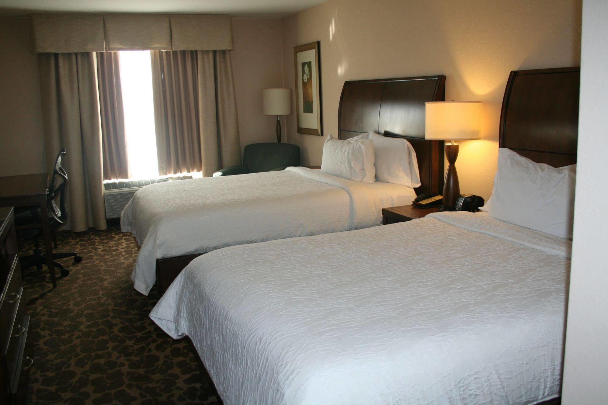 Hilton Garden Inn Charlotte/Concord Kültér fotó