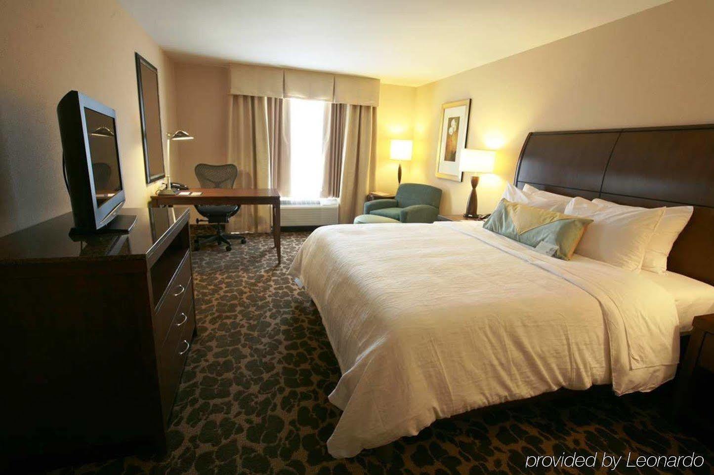 Hilton Garden Inn Charlotte/Concord Kültér fotó