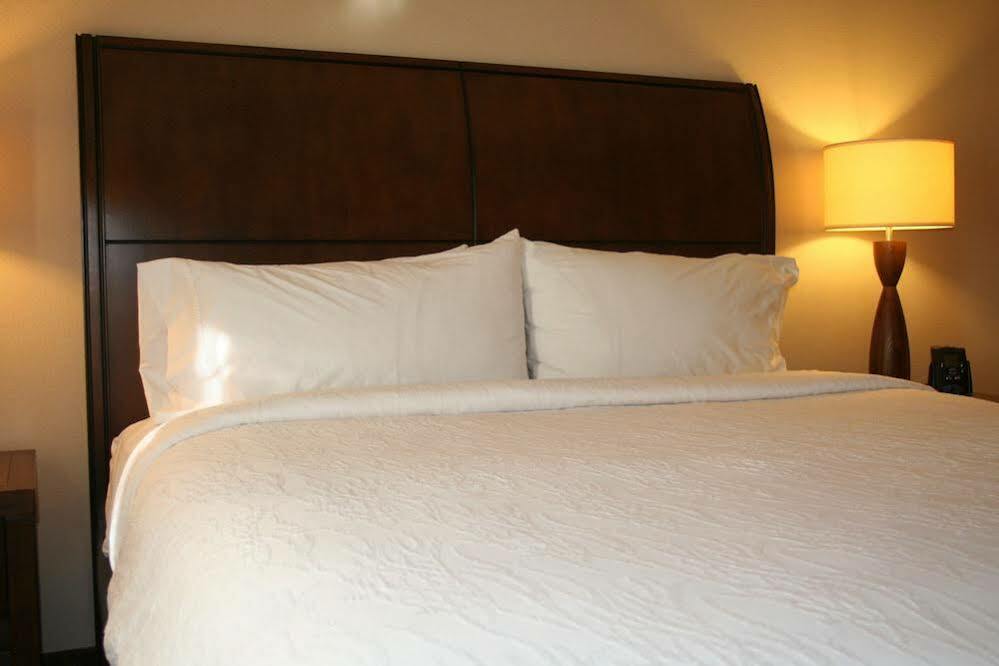 Hilton Garden Inn Charlotte/Concord Kültér fotó